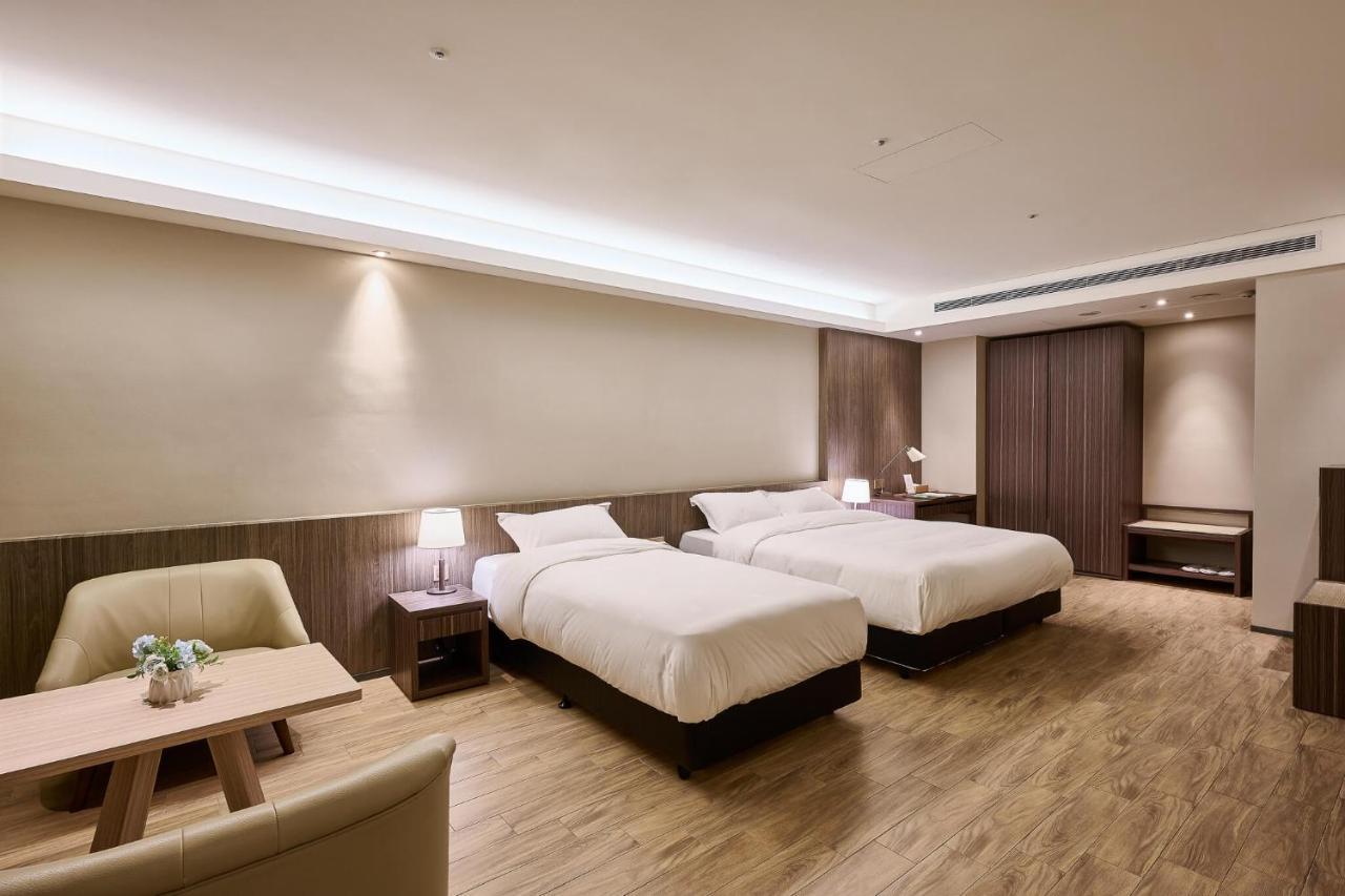 Cuncyue Hot Spring Resort Luodong Zewnętrze zdjęcie Deluxe Room