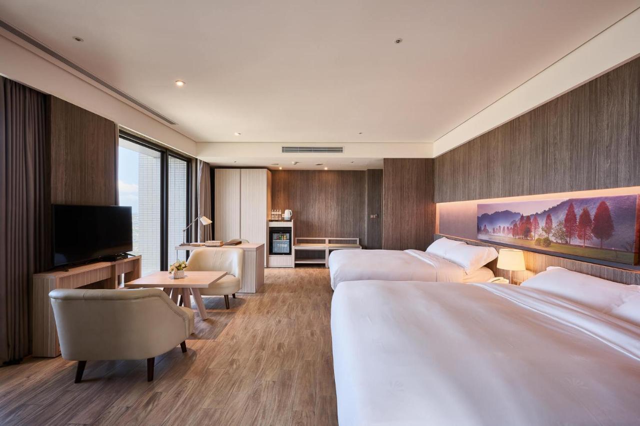 Cuncyue Hot Spring Resort Luodong Zewnętrze zdjęcie Deluxe Suite