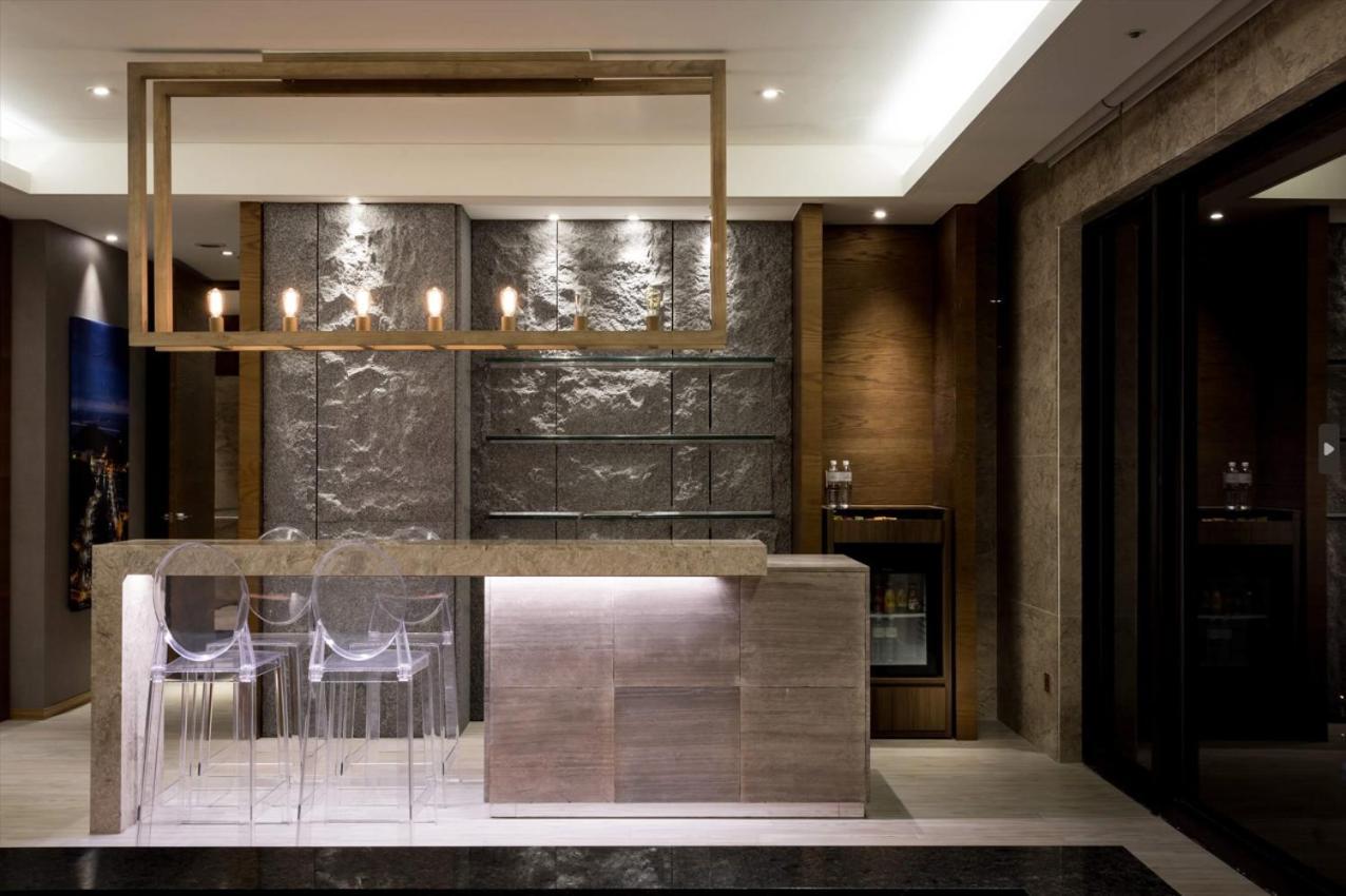 Cuncyue Hot Spring Resort Luodong Pokój zdjęcie A kitchen in a private house